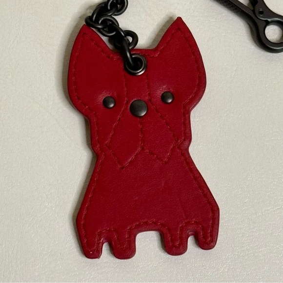 NWOT BOTTEGA VENETA RED DOG CHAIN AND LEATHER KEY RING w/ Box - Picture 4 of 4